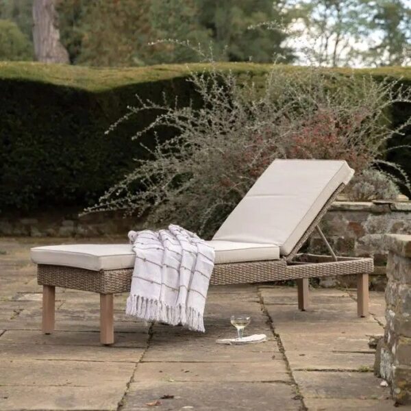 Avena Lounger - Image 2