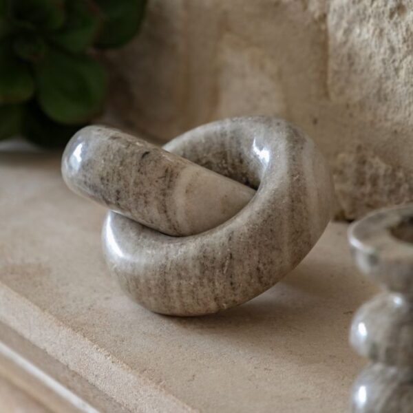 Avila Link Marble Circle - Image 2