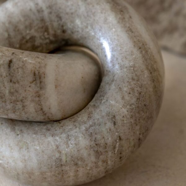Avila Link Marble Circle - Image 3
